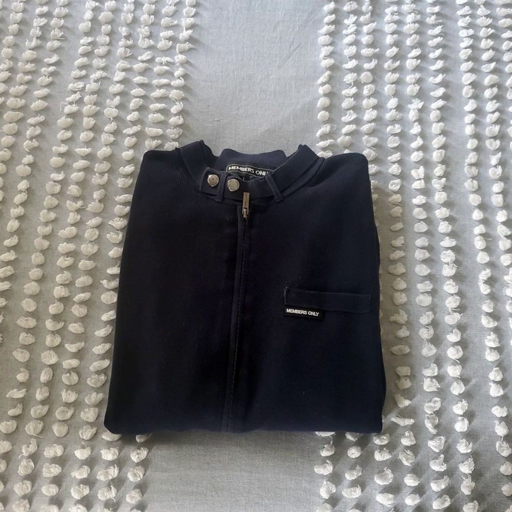 Men's MEMBERS ONLY Navy Blue Pull Over Cargo Zip Up Sweater Sz L EUC